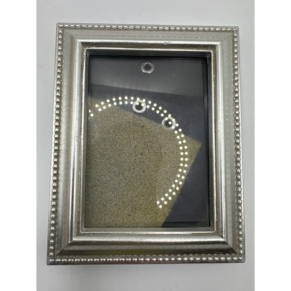 Silver Beaded Edge Rectangular Picture Frame Metallic Finish 3.5x4.5 Inch